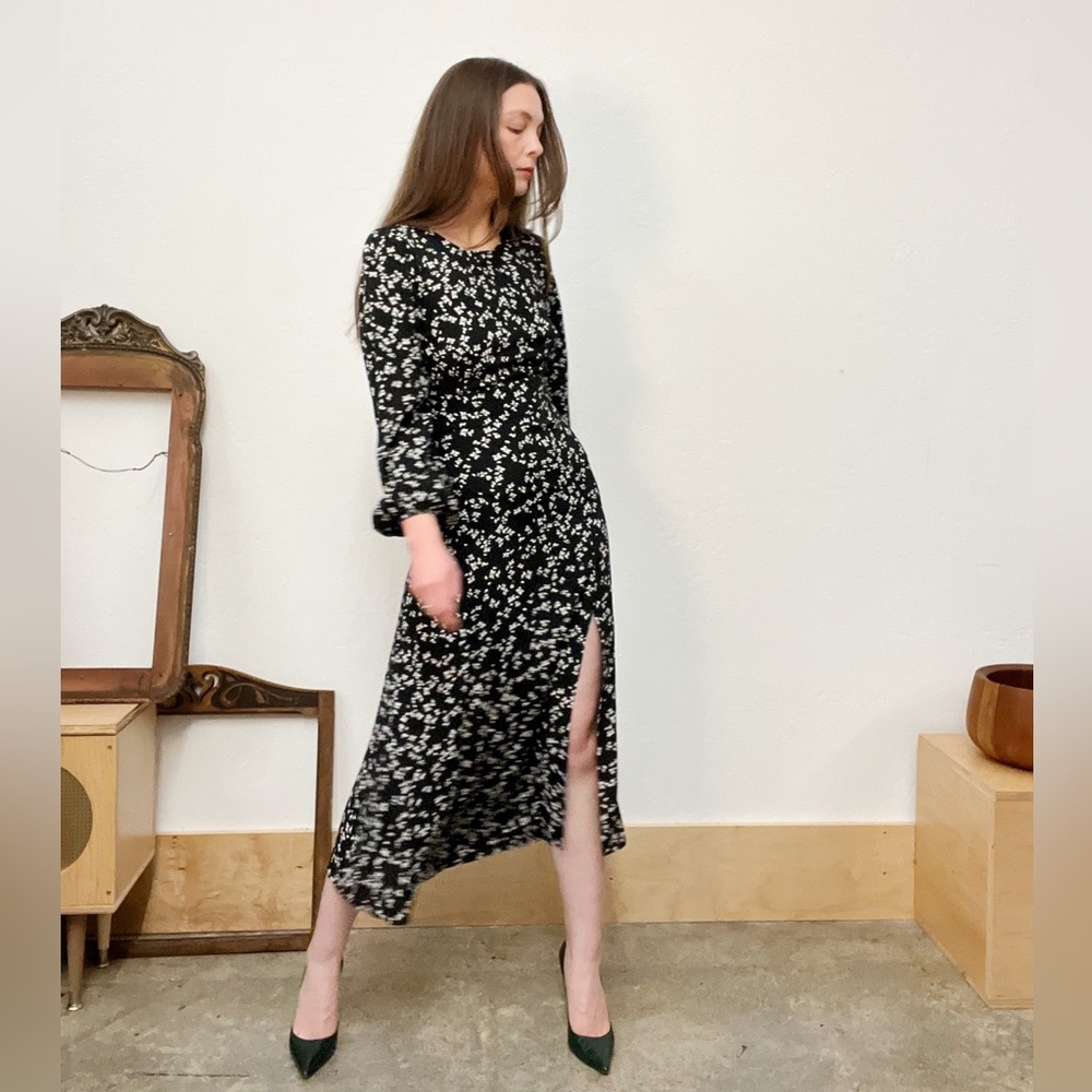 & Other Stories Black and White Floral Long Sleeve Midi Dress 6 - Picture 7 of 12